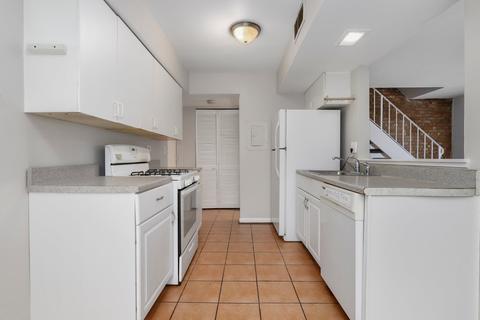 151 Peter Ct #C, Bartlett, IL 60103 photo 9