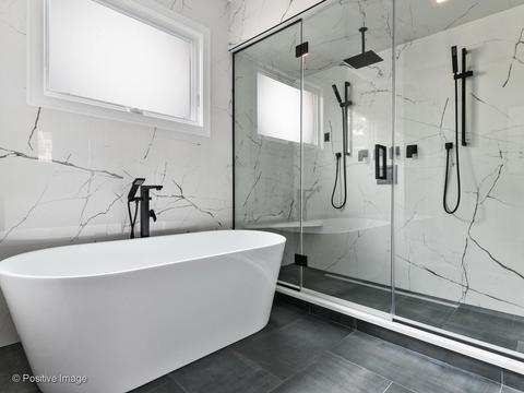 1714 W Nelson St, Chicago, IL 60657 photo 17
