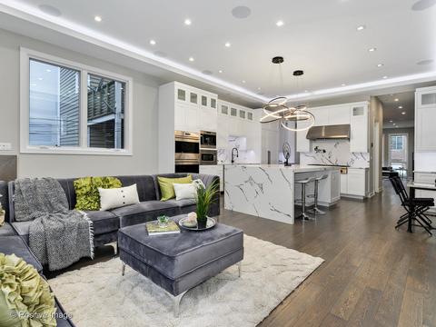 1714 W Nelson St, Chicago, IL 60657 photo 8