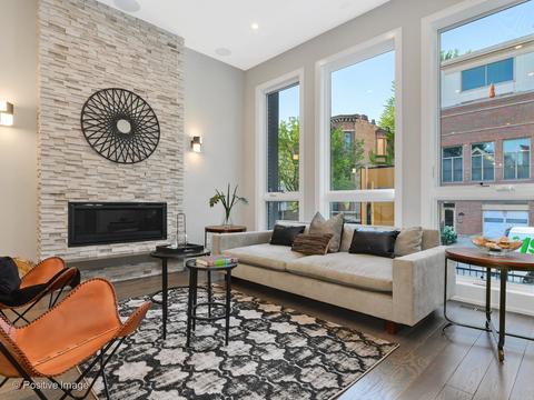 1714 W Nelson St, Chicago, IL 60657 photo 2