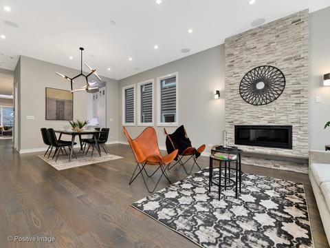 1714 W Nelson St, Chicago, IL 60657 photo 4