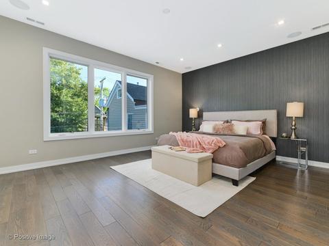 1714 W Nelson St, Chicago, IL 60657 photo 14