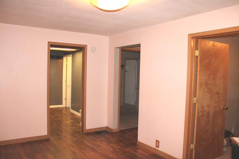 946 S 8th Ave, Kankakee, IL 60901 photo 5