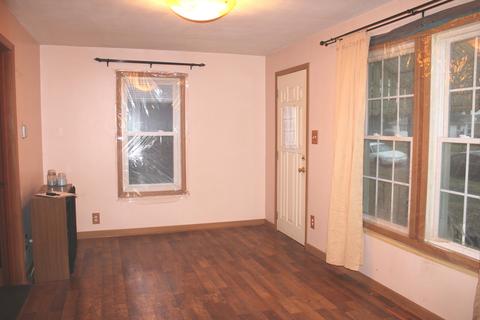 946 S 8th Ave, Kankakee, IL 60901 photo 2