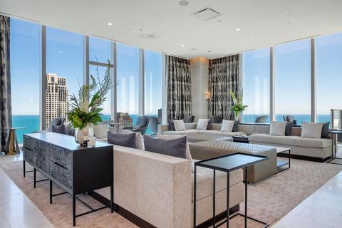 363 E Wacker Dr #6201, Chicago, IL 60601 photo 29