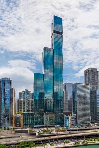 363 E Wacker Dr #6201, Chicago, IL 60601 photo 1