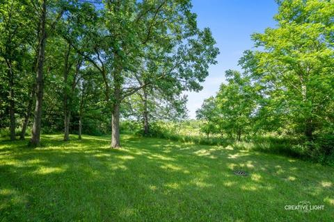 30 Mitchell Drive, Plano, IL 60545