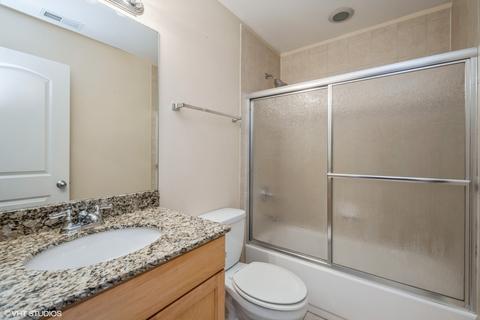 4809 S Champlain Ave, Chicago, IL 60615 photo 28