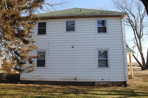 308 E Third St, Leaf River, IL 61047 photo 21