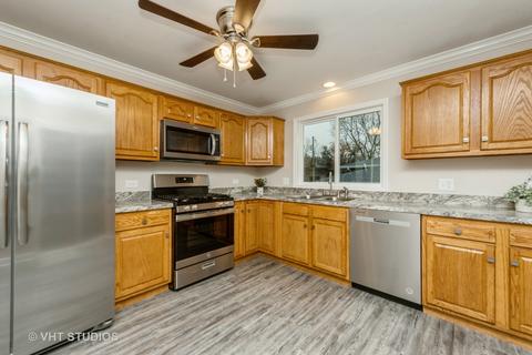 1520 Manhatas Trl, Algonquin, IL 60102 photo 5