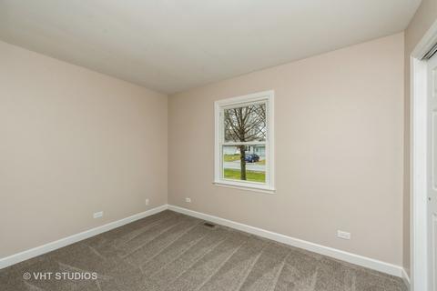 1520 Manhatas Trl, Algonquin, IL 60102 photo 8