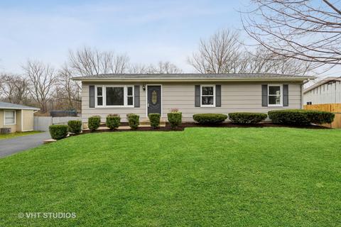 1520 Manhatas Trl, Algonquin, IL 60102 photo 2