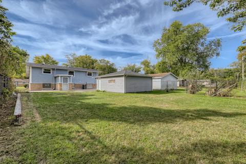 2708 Oxford Dr, Markham, IL 60426 photo 27