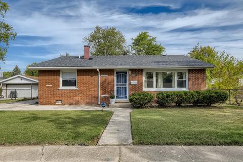 2708 Oxford Dr, Markham, IL 60426 photo 1