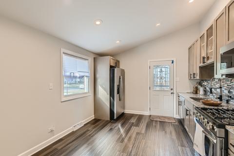 2708 Oxford Dr, Markham, IL 60426 photo 9