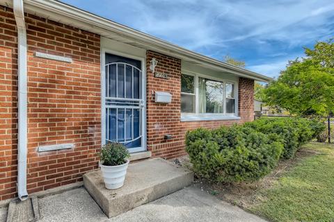 2708 Oxford Dr, Markham, IL 60426 photo 3
