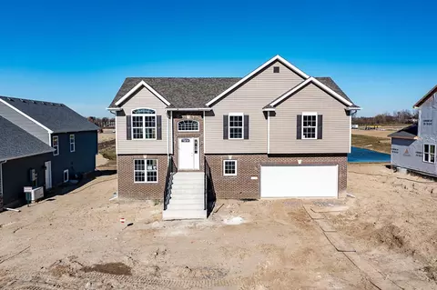 3040 W 84th Pl, Merrillville, IN 46410