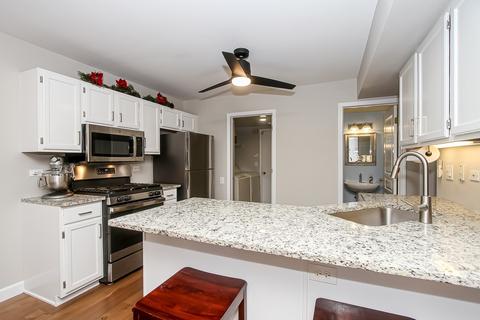 1287 Summersweet Ln, Bartlett, IL 60103 photo 12