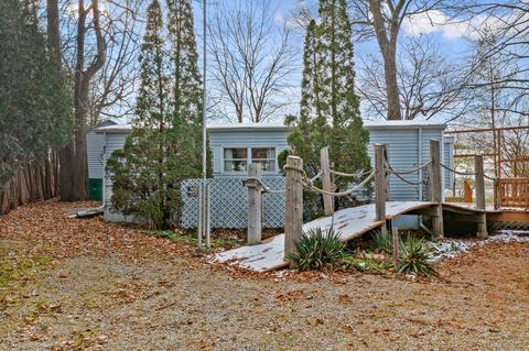 42 Beacon Bay, Lakemoor, IL 60051 photo 1