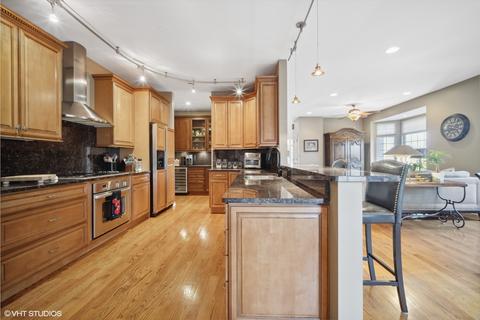 4211 Linden Tree Ln, Glenview, IL 60026 photo 7