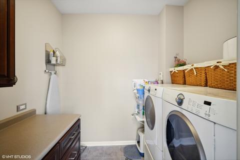 4211 Linden Tree Ln, Glenview, IL 60026 photo 10
