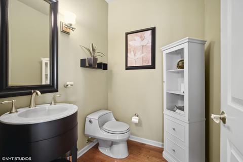 4211 Linden Tree Ln, Glenview, IL 60026 photo 9