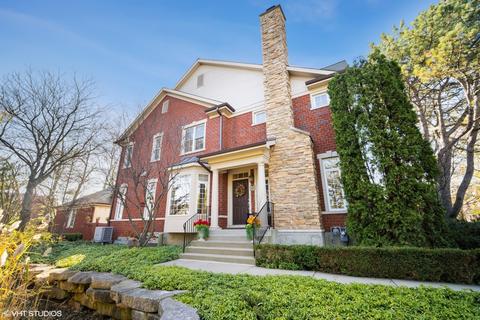 4211 Linden Tree Ln, Glenview, IL 60026 photo 1