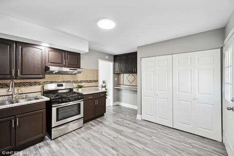 1440 N Lee Blvd, Berkeley, IL 60163 photo 5