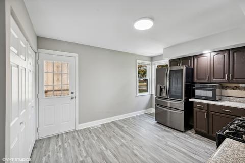 1440 N Lee Blvd, Berkeley, IL 60163 photo 4