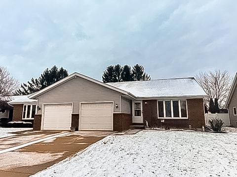 807 Heather Ln, Ottawa, IL 61350 photo 1