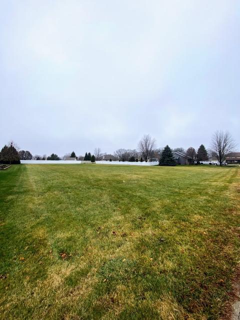 2360 Fox Run Dr, Kankakee, IL 60901 photo 5