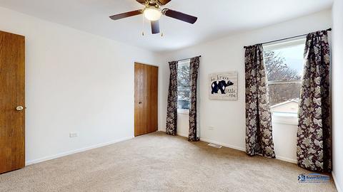 319 Maplewood Dr, Lakemoor, IL 60051 photo 10