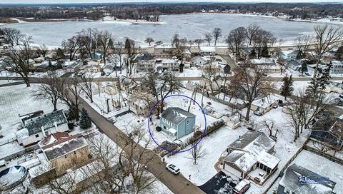 319 Maplewood Dr, Lakemoor, IL 60051 photo 14