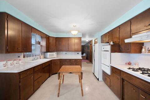 442 Miller St, Beecher, IL 60401 photo 8