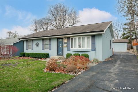 1202 S Sumner St, Wheaton, IL 60189 photo 2