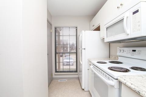 700 N Adelaide St #38, Normal, IL 61761 photo 4