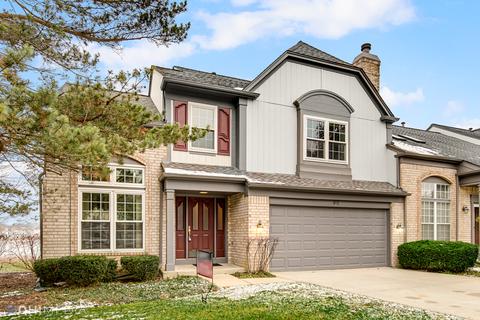 90 W Versailles Ct E, Bloomingdale, IL 60108