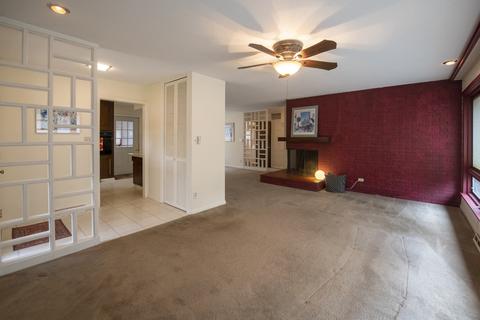 1206 Mayfair Rd, Champaign, IL 61821 photo 2