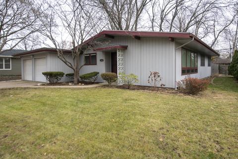 1206 Mayfair Rd, Champaign, IL 61821 photo 1