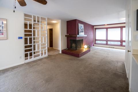 1206 Mayfair Rd, Champaign, IL 61821 photo 3