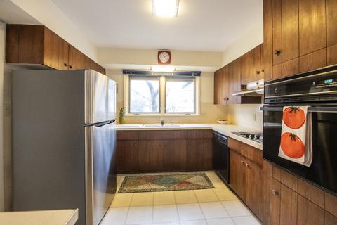 1206 Mayfair Rd, Champaign, IL 61821 photo 4