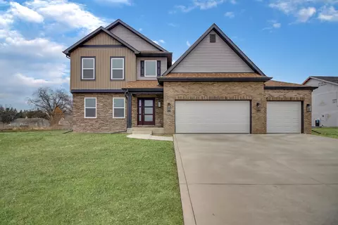 3028 W 84th Pl, Merrillville, IN 46410