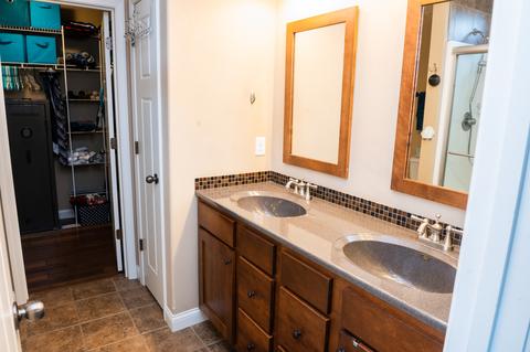 311 Thicket Pt, Normal, IL 61761 photo 21