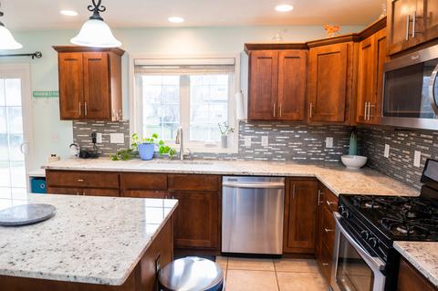 311 Thicket Pt, Normal, IL 61761 photo 9