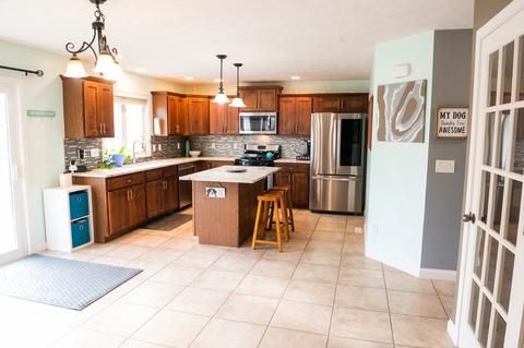 311 Thicket Pt, Normal, IL 61761 photo 11