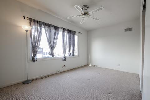 9331 Hamlin Ave, Des Plaines, IL 60016 photo 19