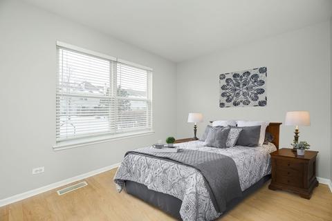 3115 Reflection Dr, Naperville, IL 60564 photo 8