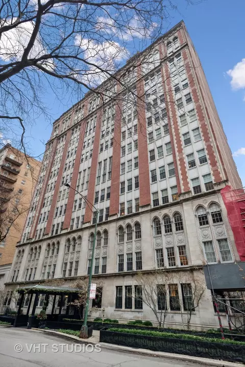 1320 N State Pkwy #8-9C, Chicago, IL 60610