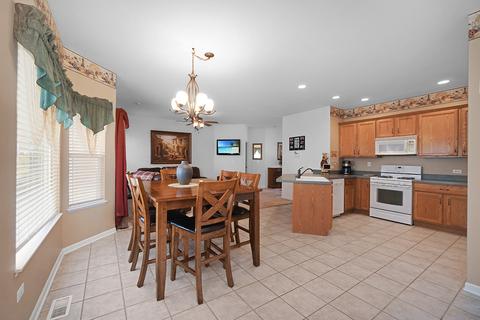 24516 Brooklands Ln, Plainfield, IL 60585 photo 11
