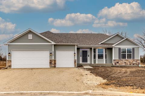 2105 Truman Trl, Mchenry, IL 60051 photo 1